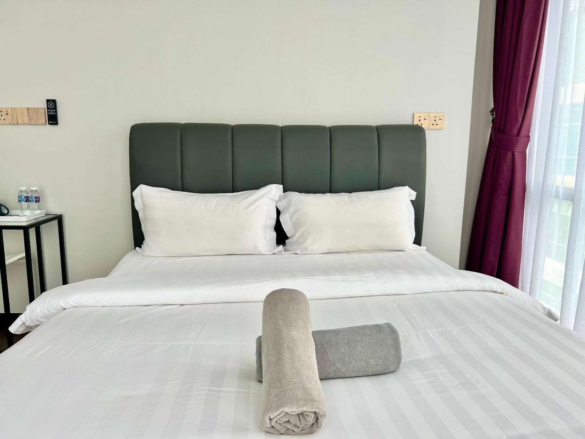 New Margo Hotel Kk Кота Кинабалу Екстериор снимка