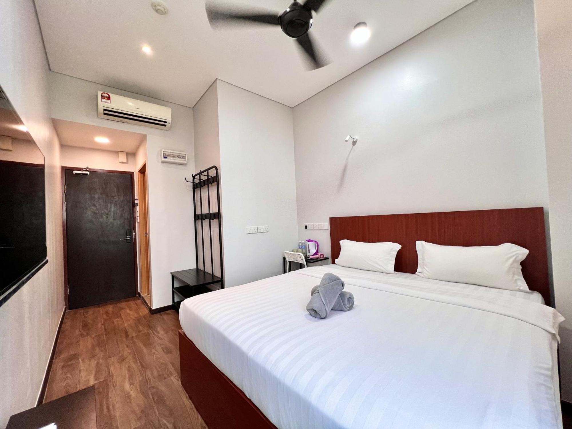 New Margo Hotel Kk Кота Кинабалу Екстериор снимка