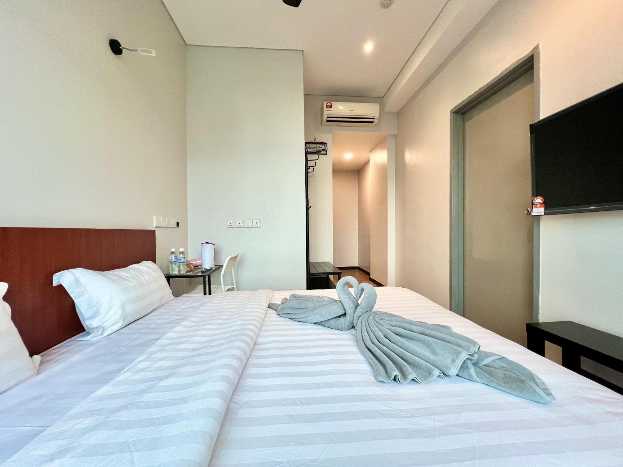 New Margo Hotel Kk Кота Кинабалу Екстериор снимка