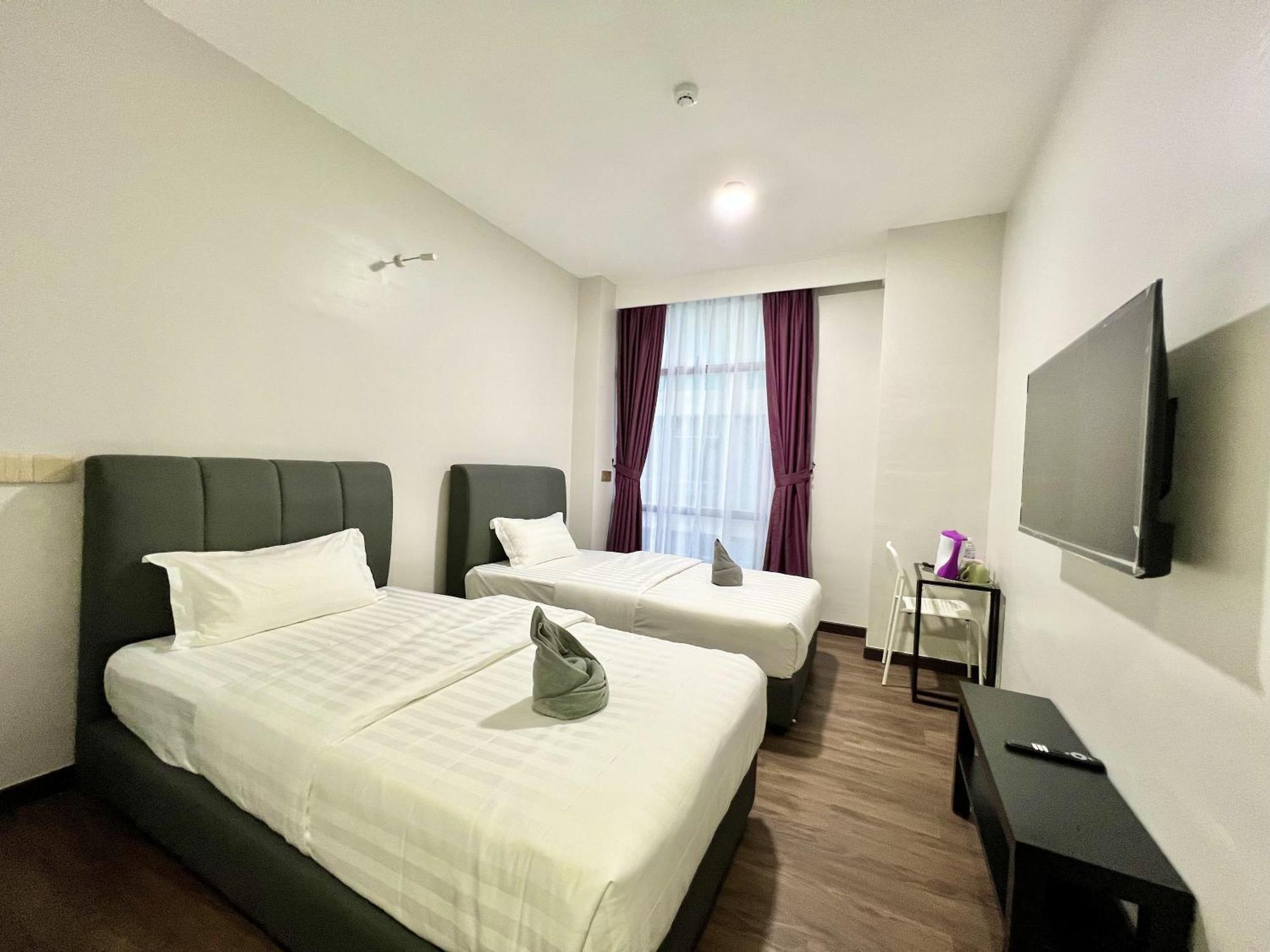 New Margo Hotel Kk Кота Кинабалу Екстериор снимка